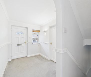 2 bedroom terraced house to rent - Photo 2