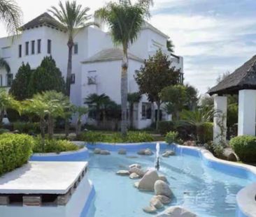 Middle Floor Apartment in Río Real - Photo 1