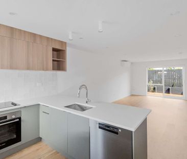 Stunning New Build Home on Claymore Street - Photo 1