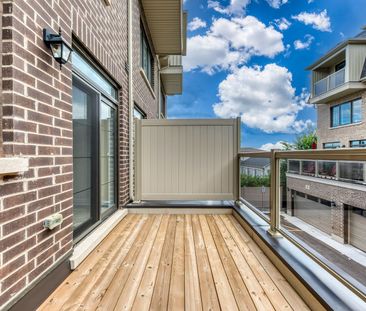 For Lease - 2140 Trafalgar Road Unit# 44, Oakville, Ontario - Photo 3