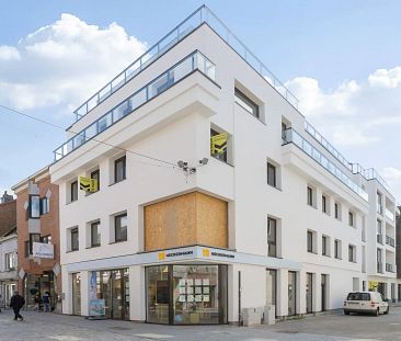 Nieuwbouw appartement met 3 slaapkamers gelegen in het centrum van Halle - Photo 2