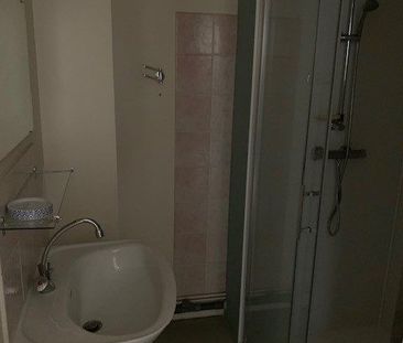 Location Appartement 2 pièces 43m² OBJAT 19130 - Photo 3