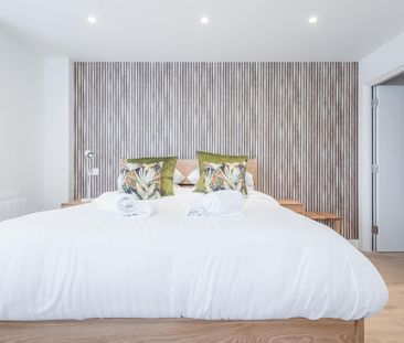 Newnham Road - Photo 6
