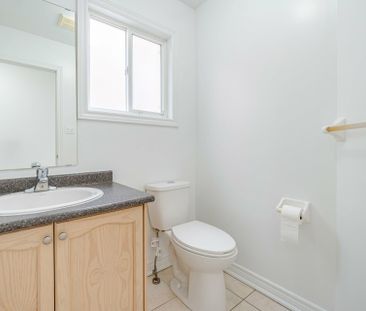 For Lease - 48 Devonwood Drive, Markham, Ontario - Photo 6