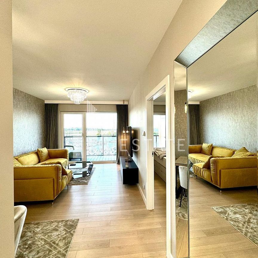 Dwupokojowe mieszkanie z pięknym widokiem na jezioro Dąbskie. - Photo 1