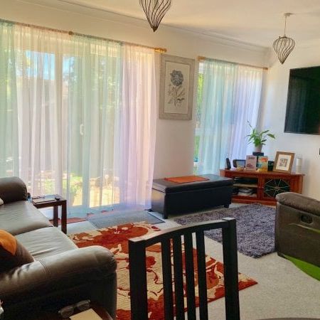 Rochester Way, Crowborough - Photo 1