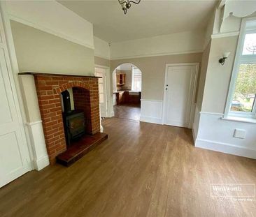 The Gables, Bure Lane, Christchurch, Dorset, BH23 - Photo 3
