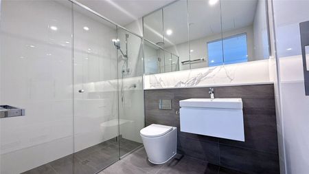 901/408 Spencer Street - Photo 5