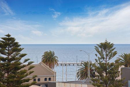 402/38 Nott Street, Port Melbourne - Photo 5
