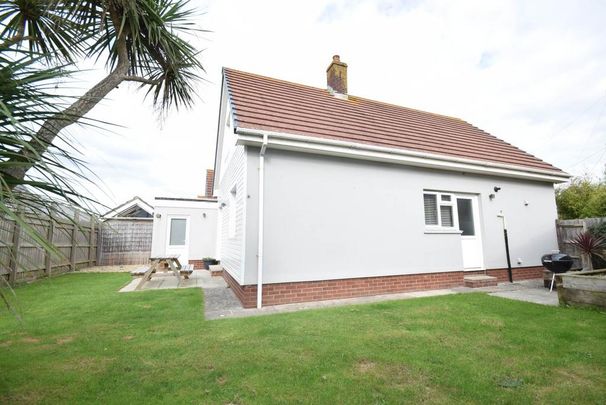 3 bedroom detached house to rent - Photo 1