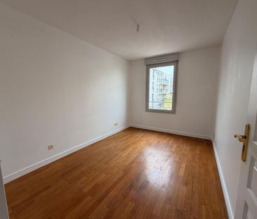 Location Appartement 3 pièces 88m² MEYZIEU 69330 - Photo 3
