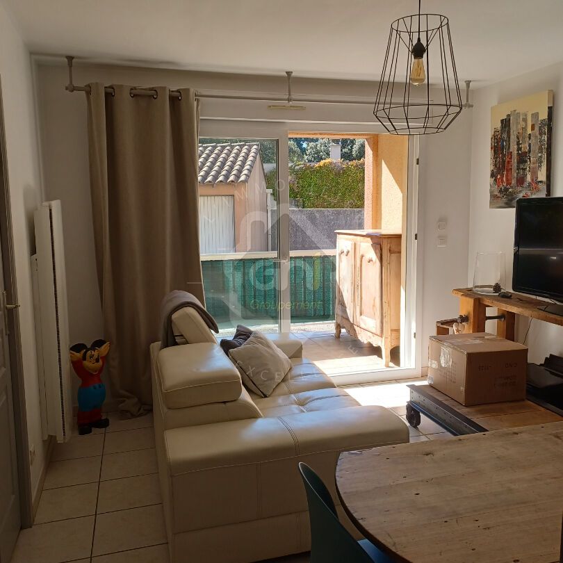 Location Appartement 2 pièces 30m² - Photo 1