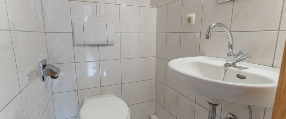 Schöne ca. 134,9 m² große 3-Zimmer-Maisonettewohnung mit Dachatelier und Westloggia in Garenfeld! - Foto 1