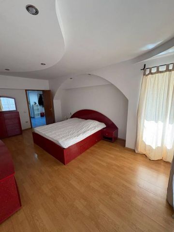 Nerva traian metrou timpuri noi 65 mp bl reabilitat - Fotografie 2