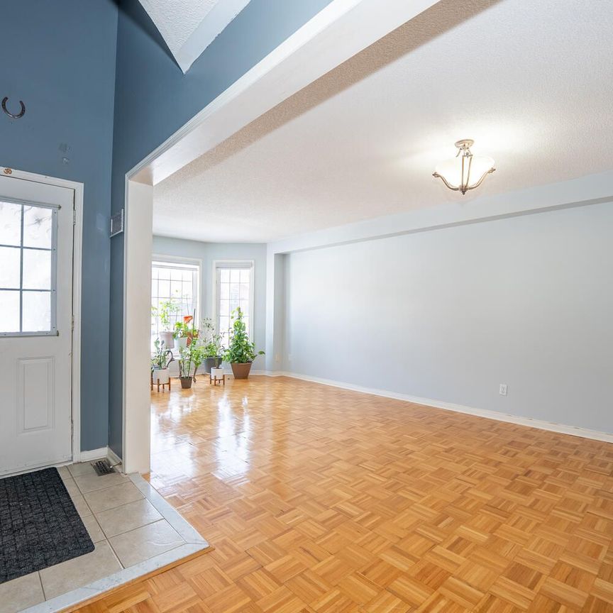 For Lease - 72 Schooner Drive, Brampton, Ontario - Photo 1