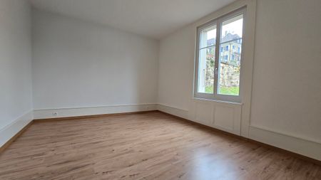 Joli appartement de 3 pièces avec grand balcon, proche du centre-ville - Photo 3