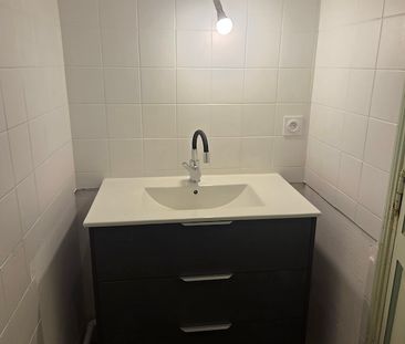 Location Appartement 2 pièces 57m² - Photo 1