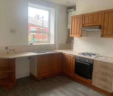 2 bedroom terraced house to rent - Photo 5