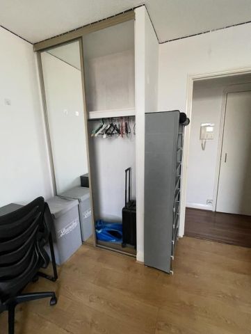 Room in a Shared Flat, London, SW11 - Photo 2