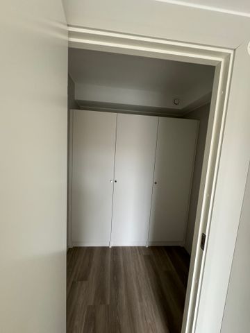 Steninge slottsväg 147 B - Photo 2