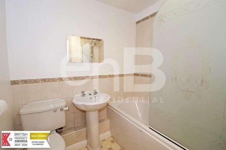 St Nicholas Church Street, Warwick, CV34 - Photo 5