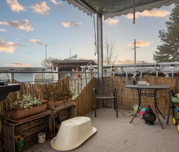 3.5-room ground floor apartment - garden for shared use - Foto 5