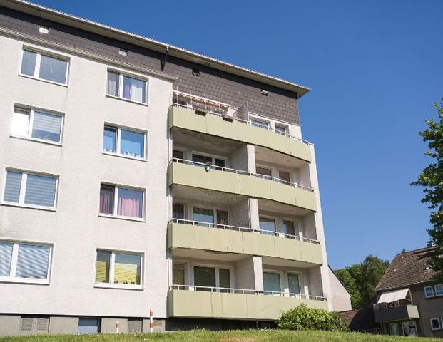 Schöne 3 Zimmer Wohnung in grüner Lage - Photo 1