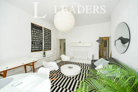 1 bedroom apartment to rent Bedford Sqaure - Photo 2