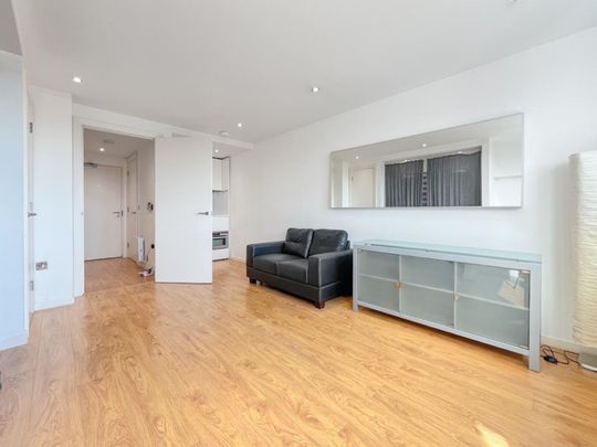 1 bedroom Property To Let - Photo 1