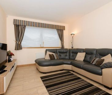 4 bedroom detached house to rent - Photo 1