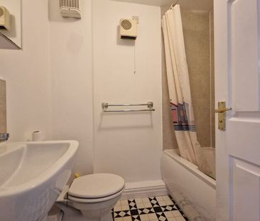 Waterfront, Merchants Quay, Blackburn. Lancs. BB1 1EE - Photo 6