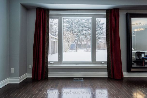 For Lease - 88 Chipwood Crescent, Toronto, Ontario - Photo 1