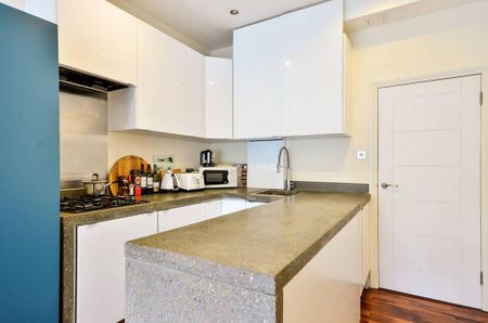 1 bedroom flat to rent - Photo 4