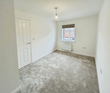 3 bedroom House To Let - Photo 3