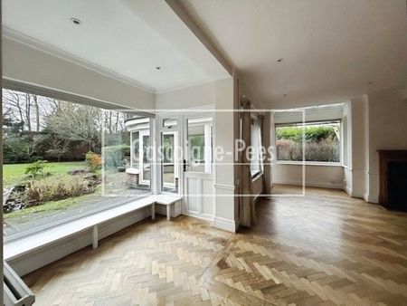 Golf Drive, Camberley, Surrey, GU15 - Photo 2