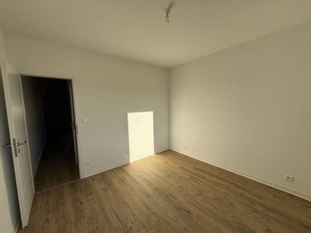 Location Appartement 2 pièces 36m² JOEUF 54240 - Photo 4