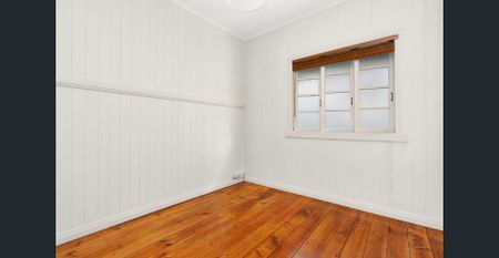 Timeless Character Meets Modern Living - Photo 3