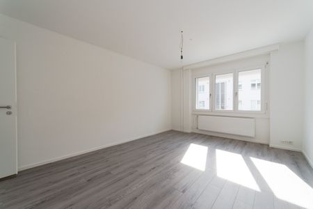 Grosse 4-Zimmerwohnung zu vermieten in Zürich-Oerlikon - Photo 4