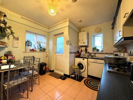 2 bedroom property to rent - Photo 5