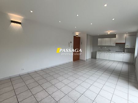 Location Appartement 2 pièces 47m² - Photo 5
