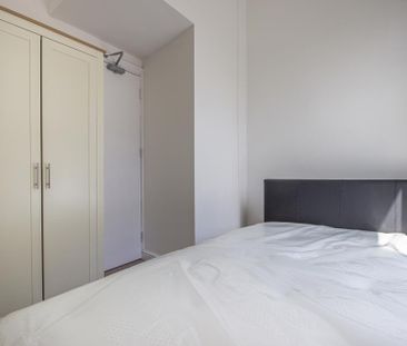 1 bedroom in a house share to rent - Photo 6