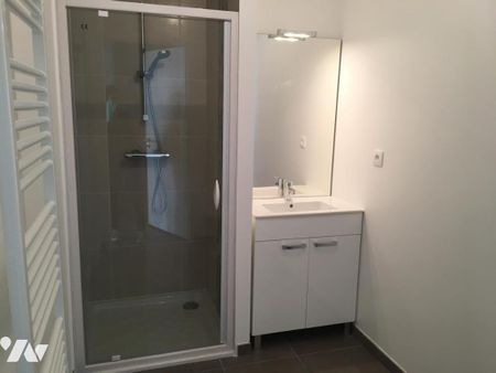 TOURS AVENUE MAGINOT DANS RESIDENCE PROCHE TRAMWAY - Photo 5