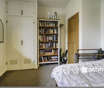 3 bedroom flat to rent - Photo 4