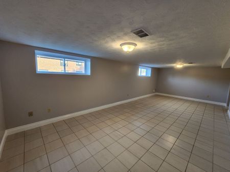 For Lease - 95 Almore Avenue, Toronto, Ontario - Photo 5