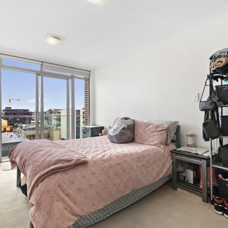 Central Wellington Living - Photo 3