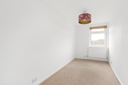 3 bedroom maisonette to rent - Photo 4