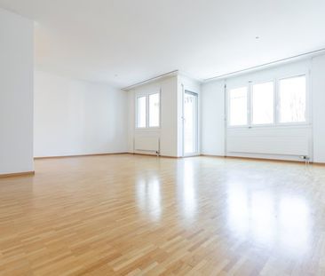 4.5 Zimmer, 107 m², 1. Stock - Foto 2