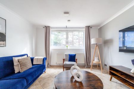 1 bedroom ground floor flat to rent - Photo 3