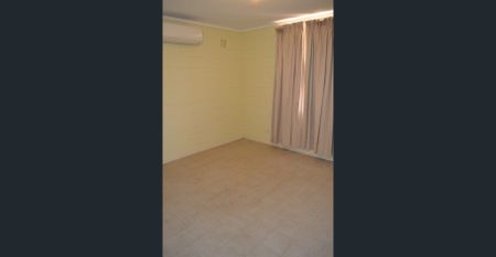 Homely on Hopbush - Photo 4