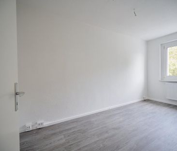 Ankommen und wohlfühlen - sanierte 4-Zimmerwohnung mit Balkon - Foto 1
